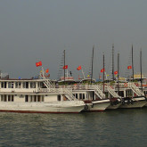 work#art-Vietnam-Doorvaart Ha Long Bay 8 Toeristenindustrie